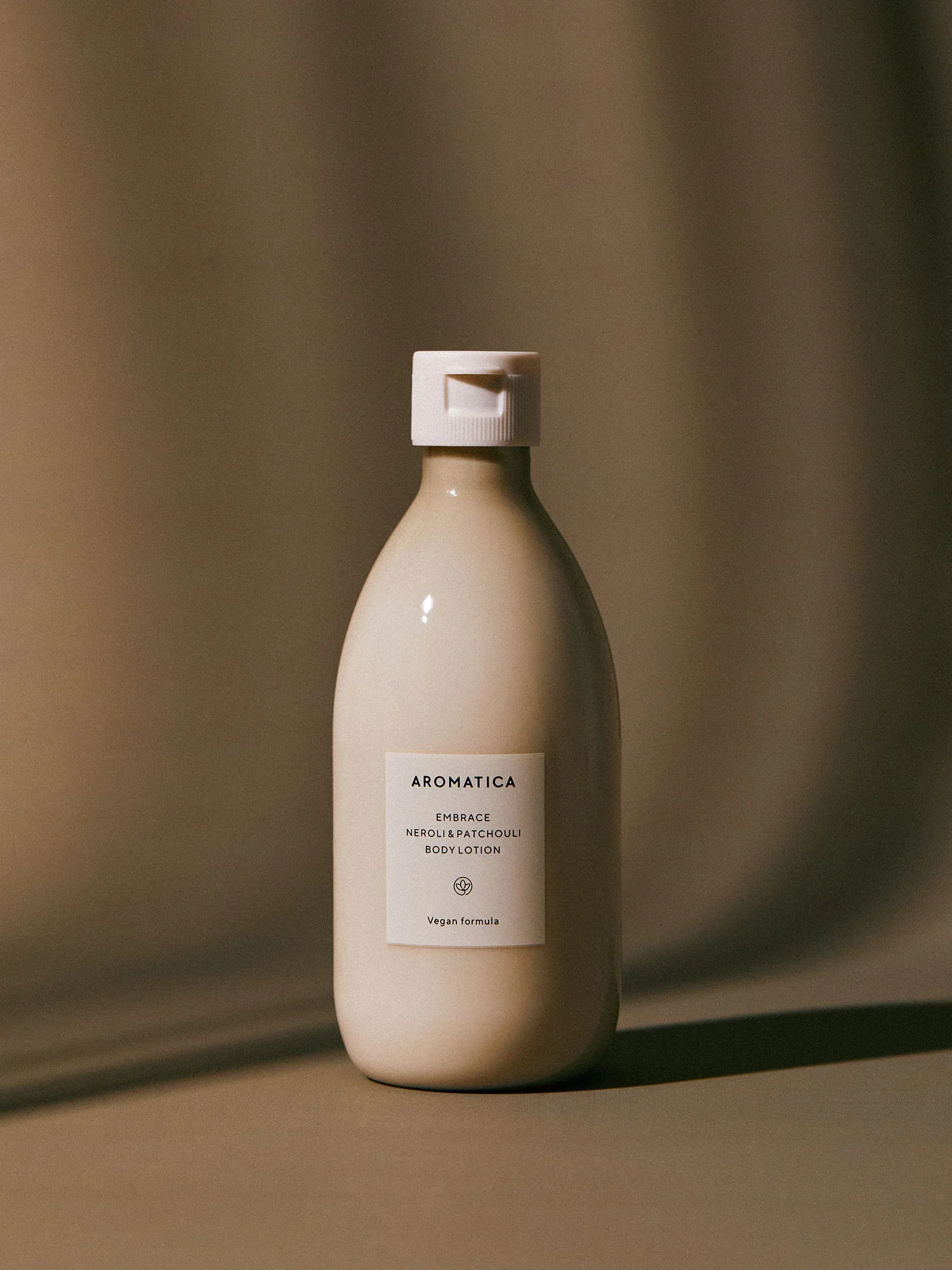 Embrace Body Lotion Neroli & Patchouli 300ml - Image 3