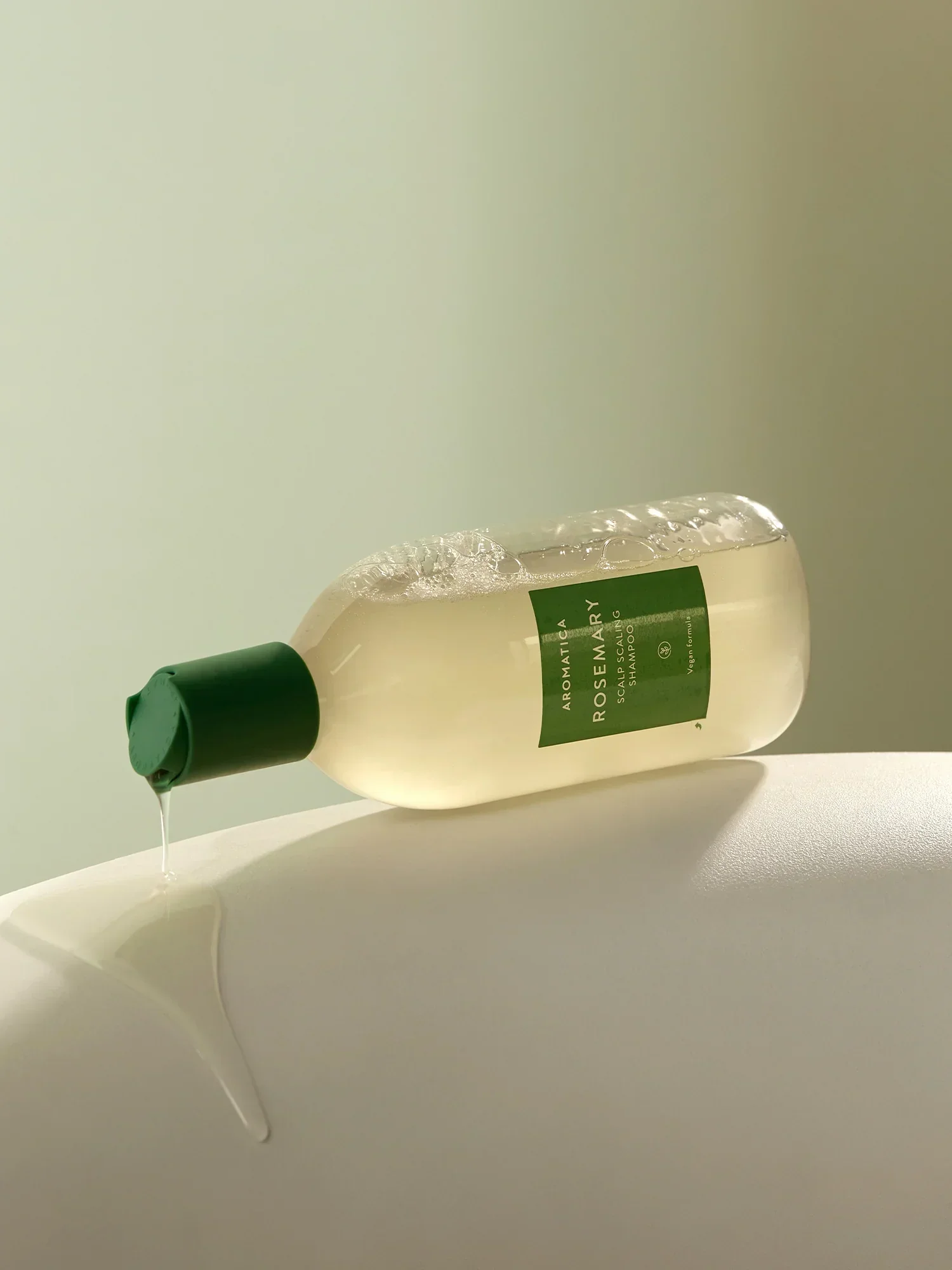 Rosemary Scalp Scaling Shampoo 400ml - Image 3